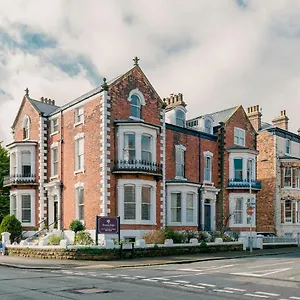 Hotel Rowntree